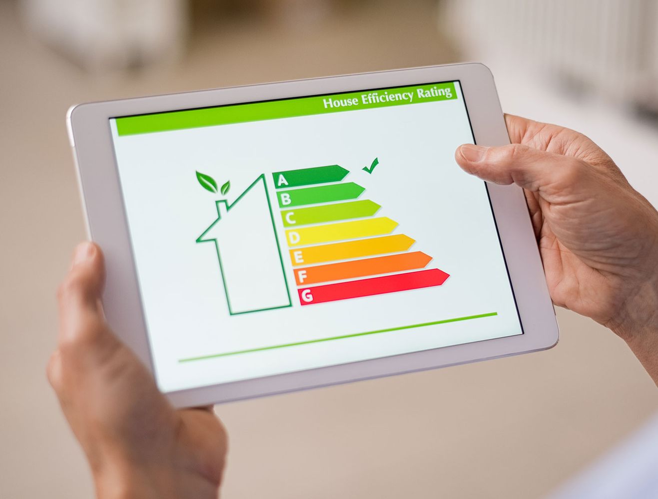 Tablet mit Energiesäulen